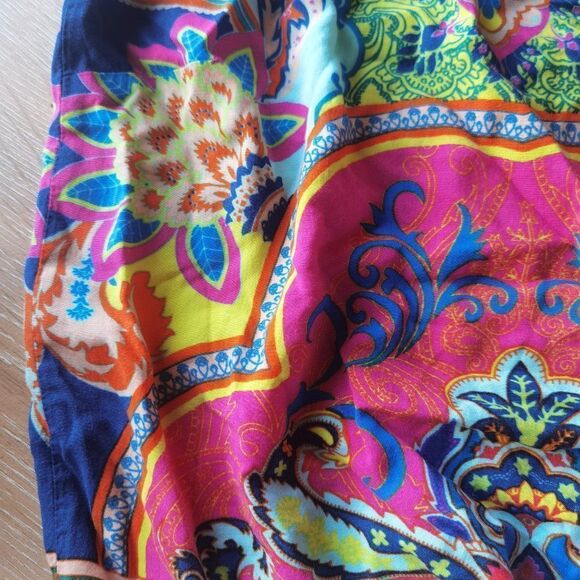 Boho Crop Colourful Tank Top Forever 21 - Picture 2 of 3